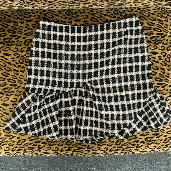 CeCe Dresses & Skirts - CeCe Plaid Ruffle Flounce Mini Skirt